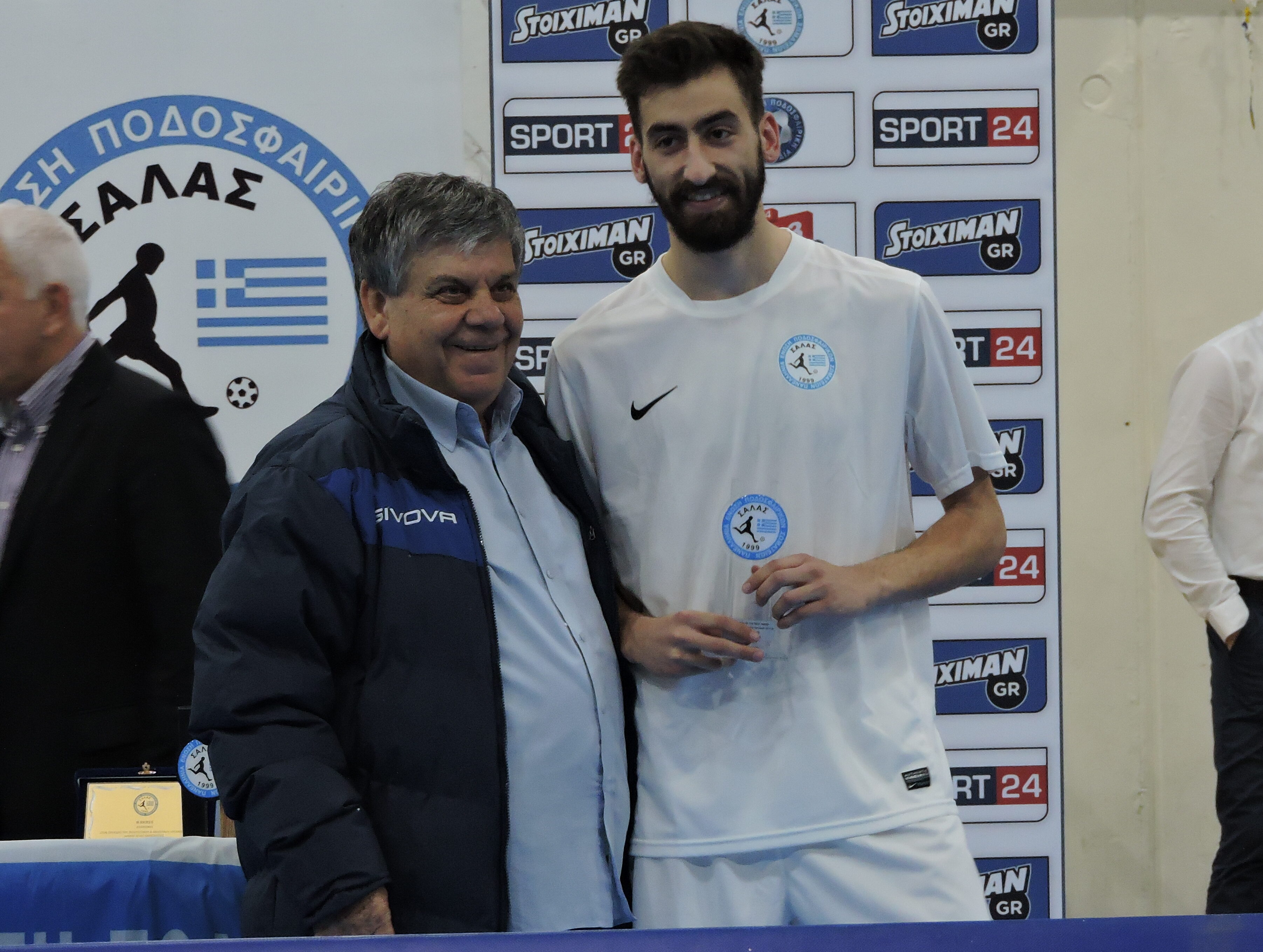 Στον Δούκα ο Τσίνας!
